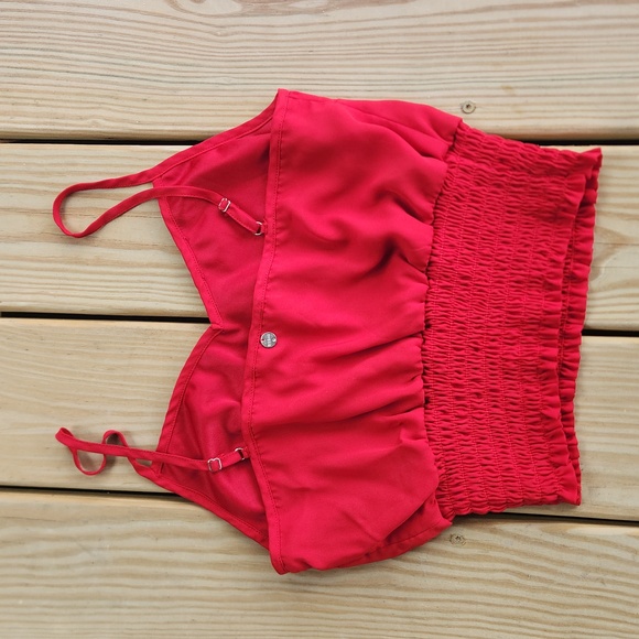 GUESS Crop Top - Picture 5 of 7